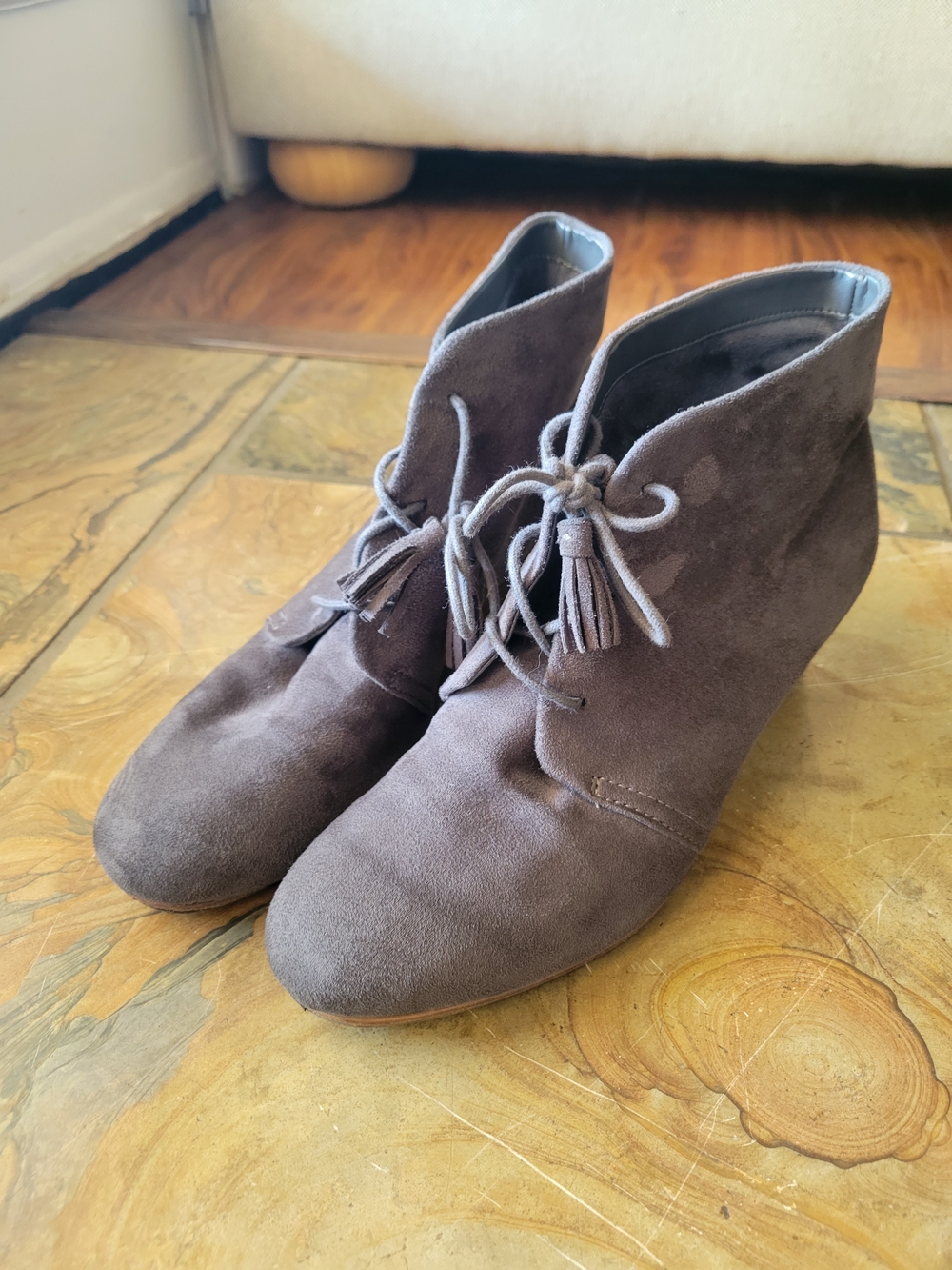 Dr Scholls Women Dakota Wedge Bootie In Gray Suede With Tassel Tie Size 10